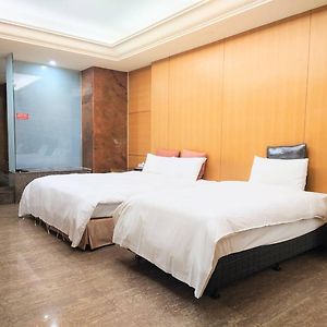 Triple Room Bath